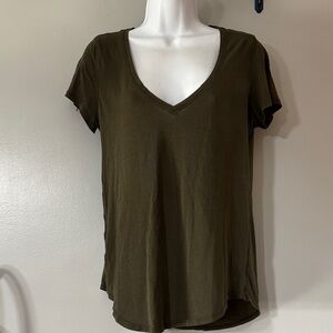 LULULEMON LOVE V NECK TEE